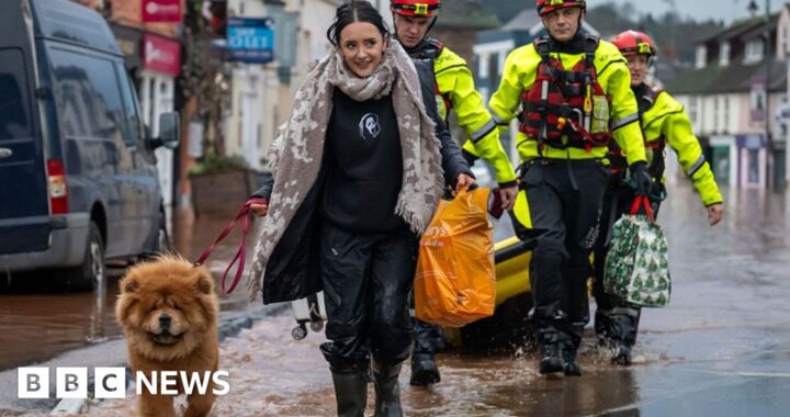 Monmouth pulls together after unprecedented floods